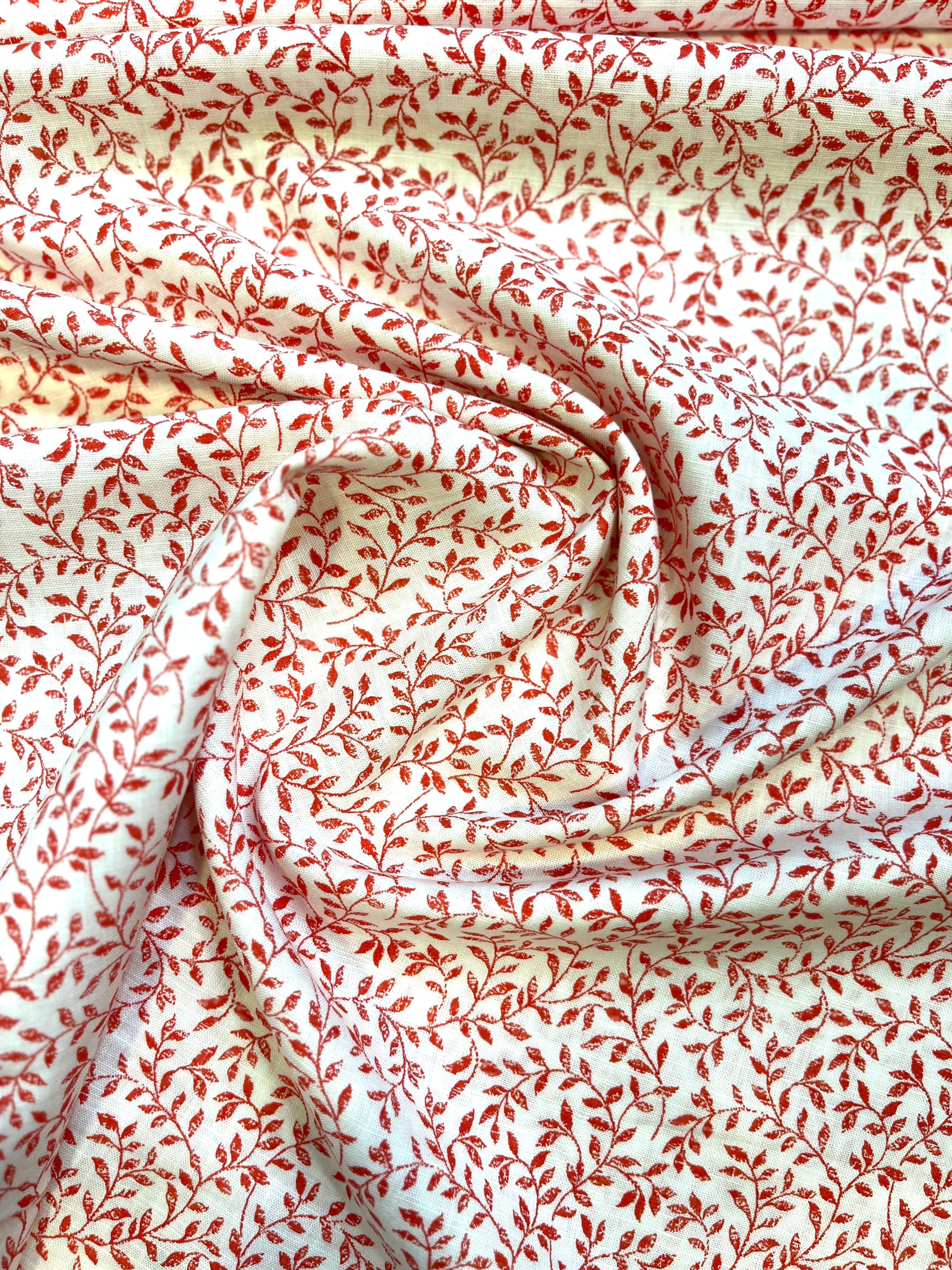 100% Giza Cotton Red Calico Floral Printed Shirting Fabric