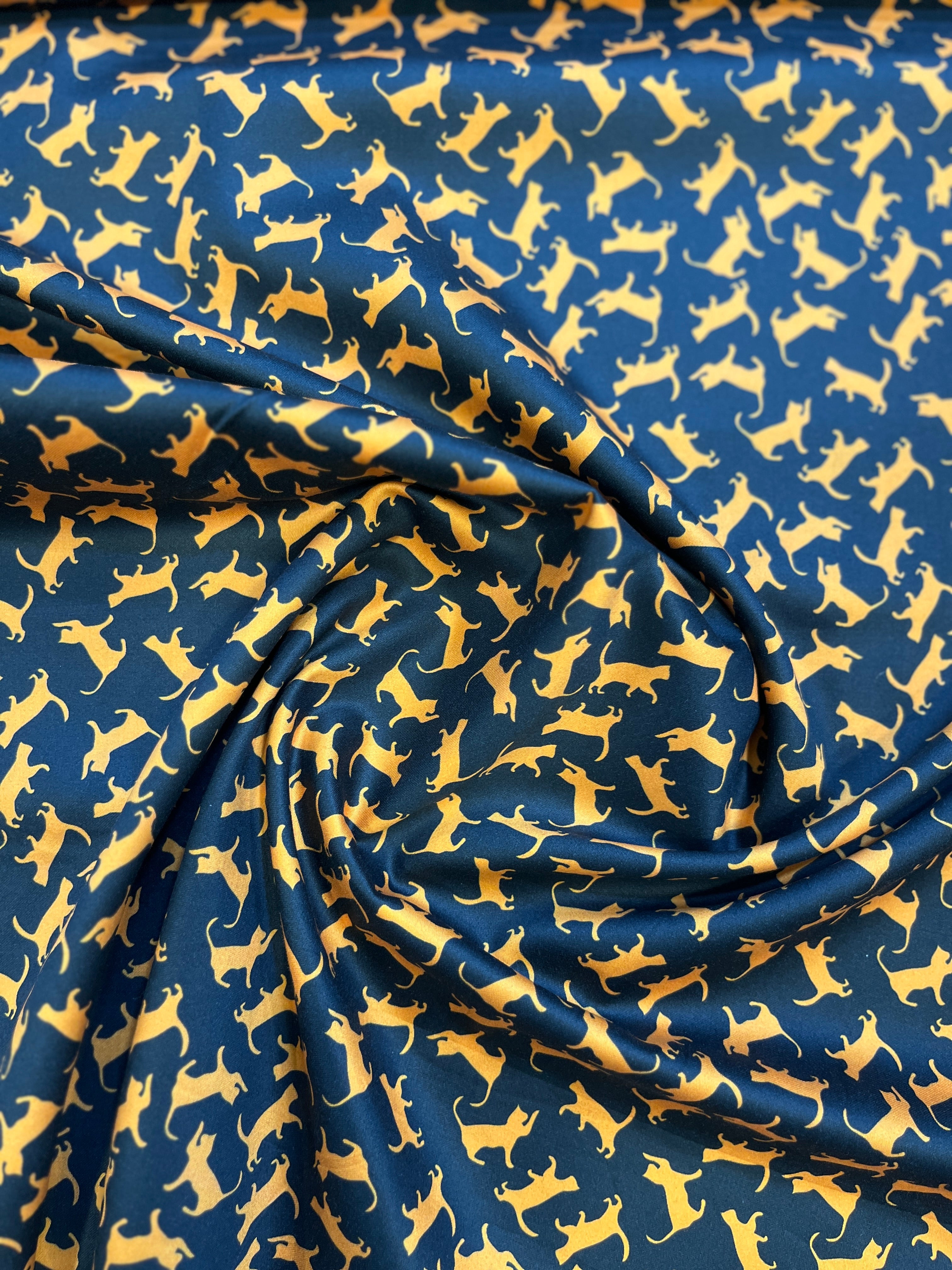 100% Giza Cotton Animal Printed Dark Blue Shirting Fabric