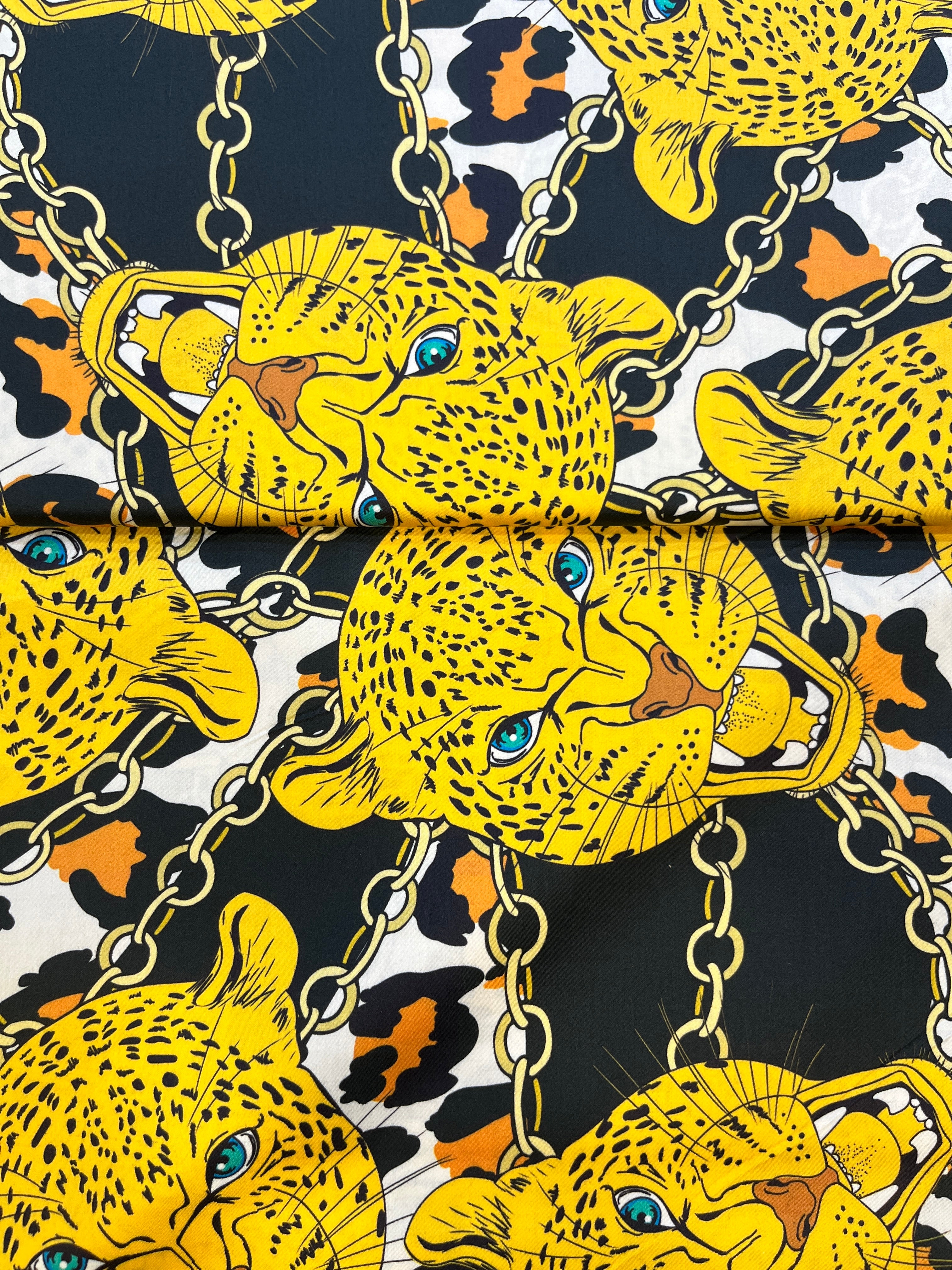 100% Giza Cotton Multicolored Tiger Face Printed Shirting Fabric