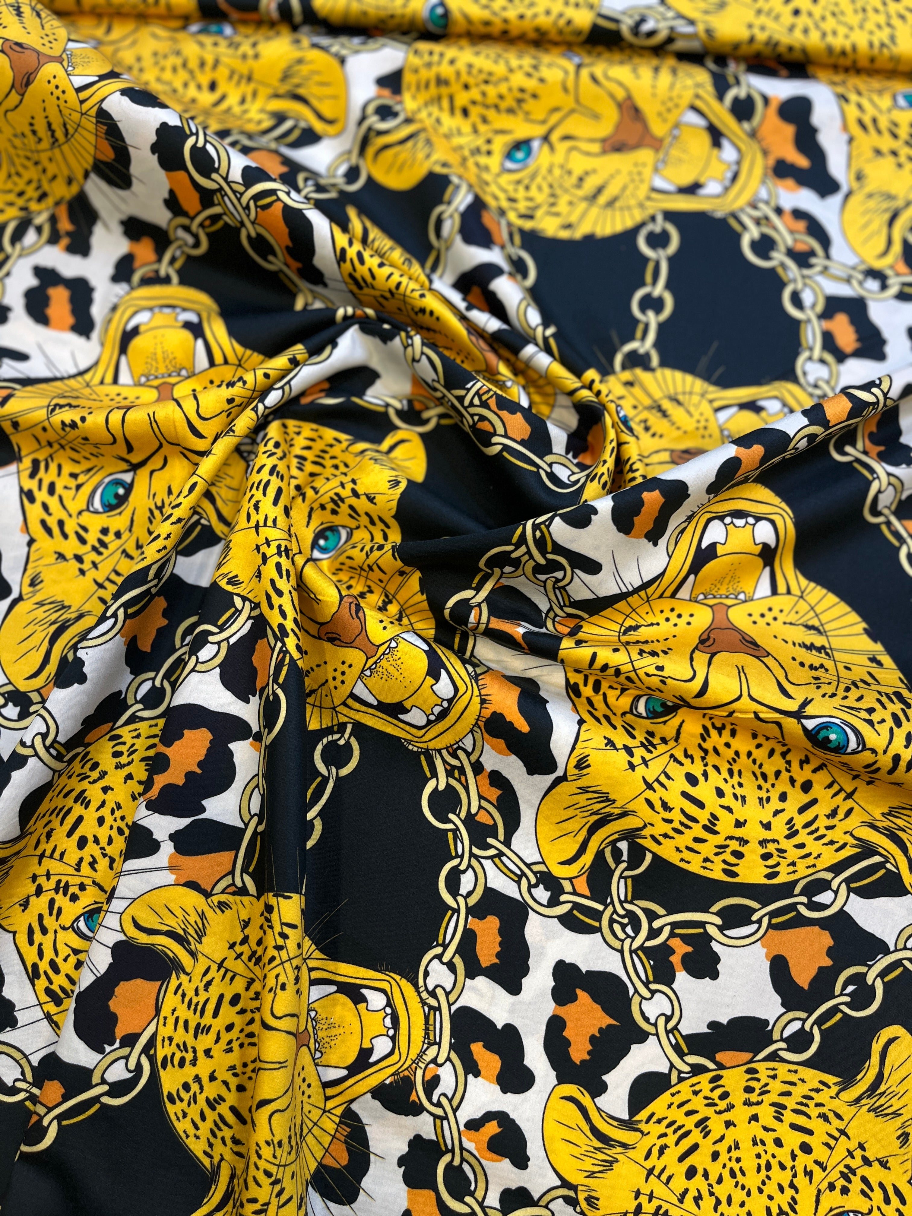 100% Giza Cotton Multicolored Tiger Face Printed Shirting Fabric