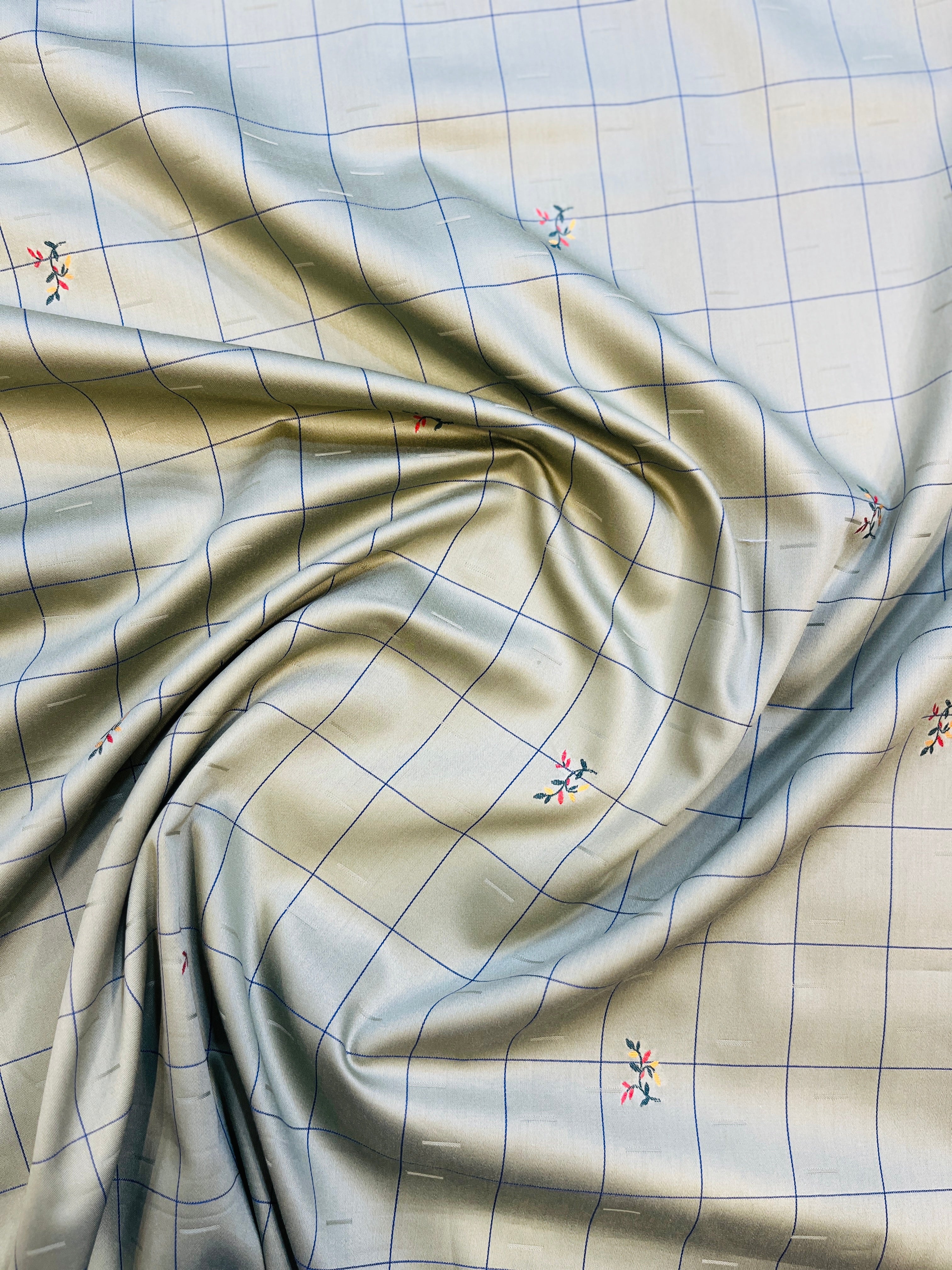 100% Giza Cotton Traditional Light Green Printed Shirting Fabric