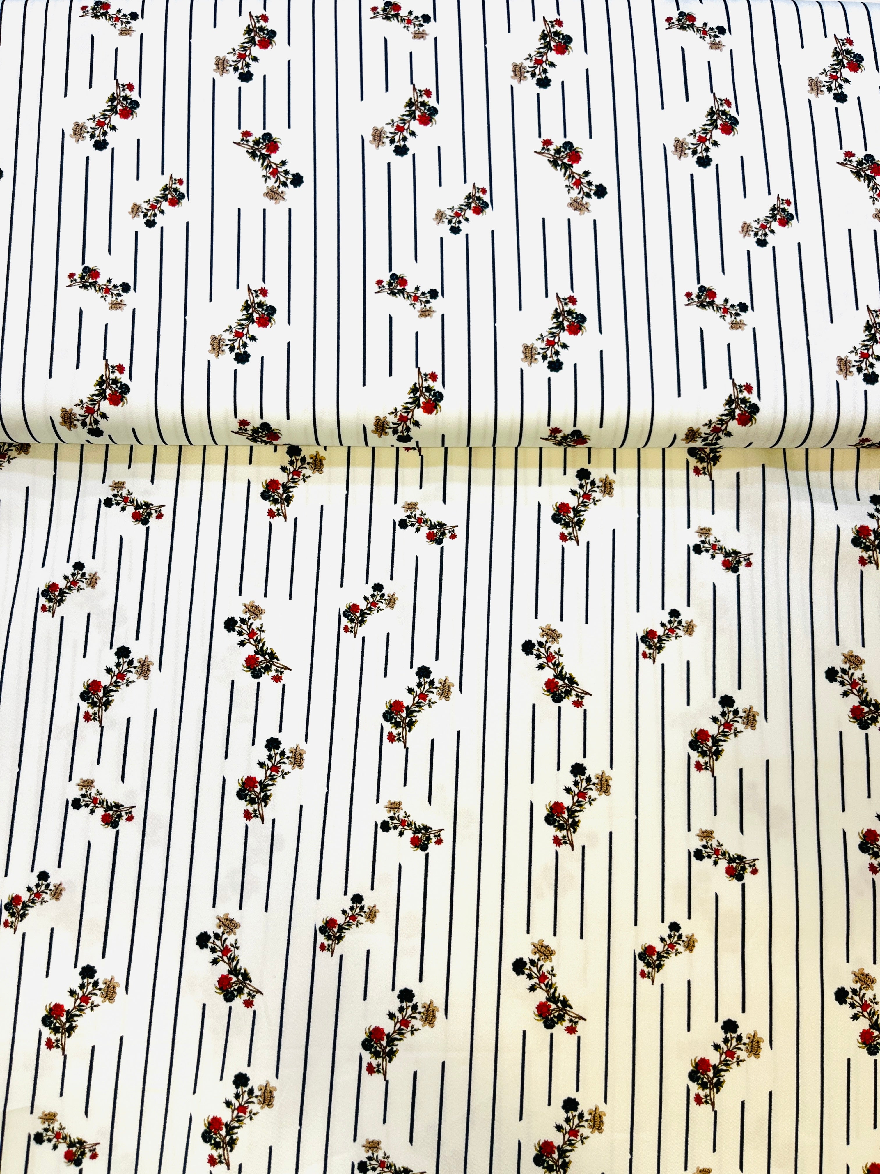 100% Giza Cotton Floral White Printed Shirting Fabric