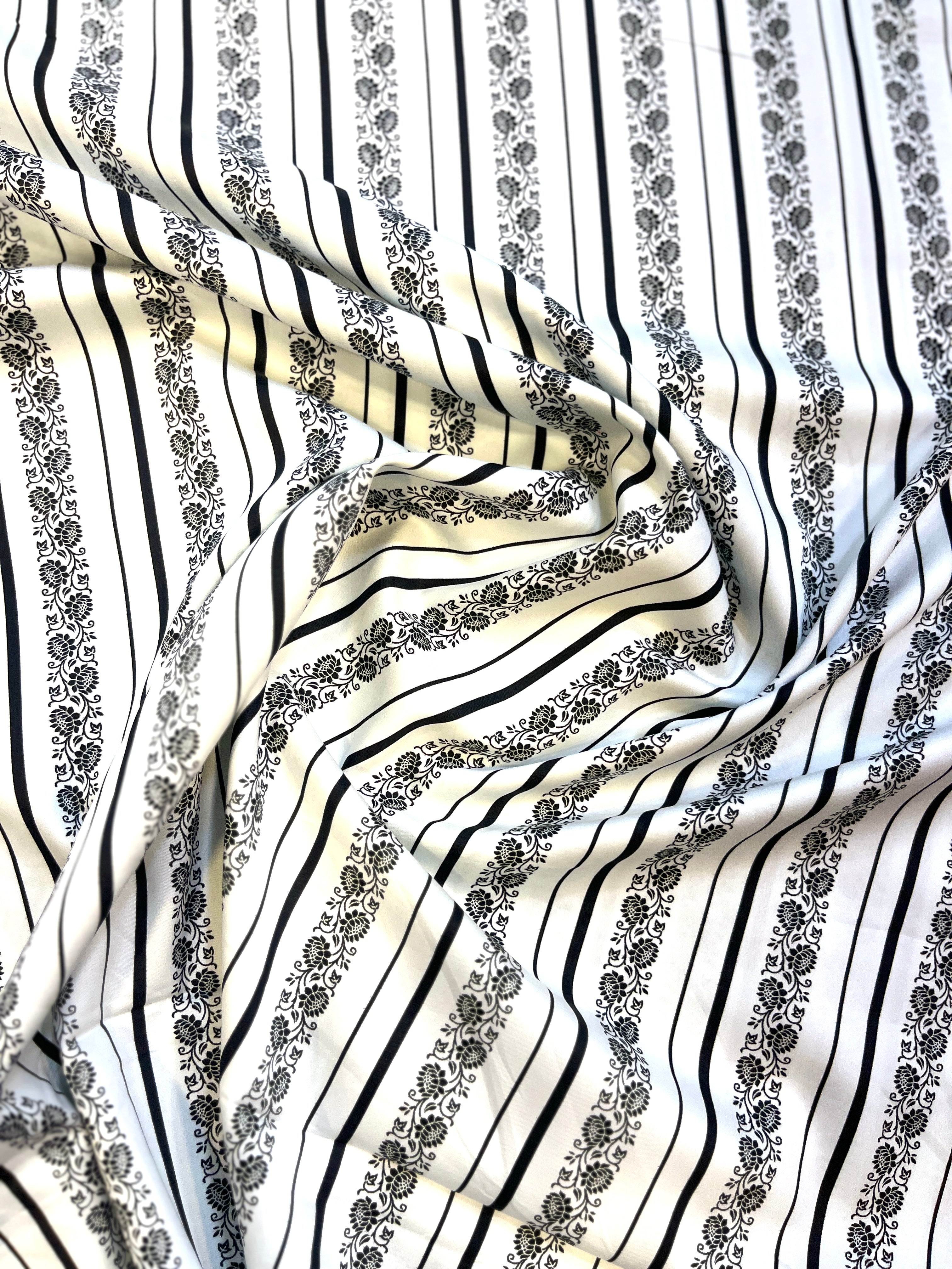 100% Giza Cotton Floral Balck and White Printed Shirting Fabric