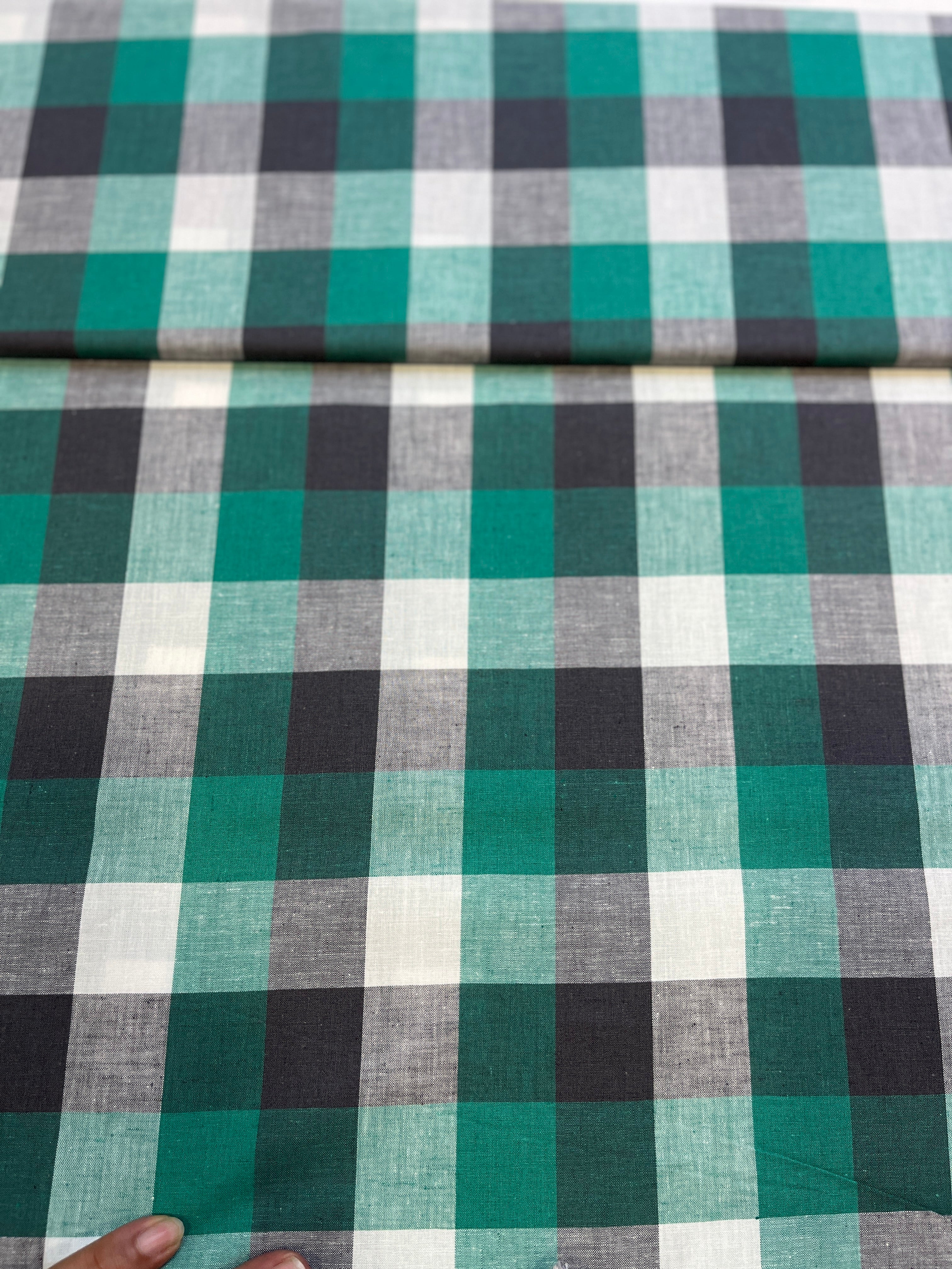 Green 100% Giza Cotton Checks Shirt Fabric
