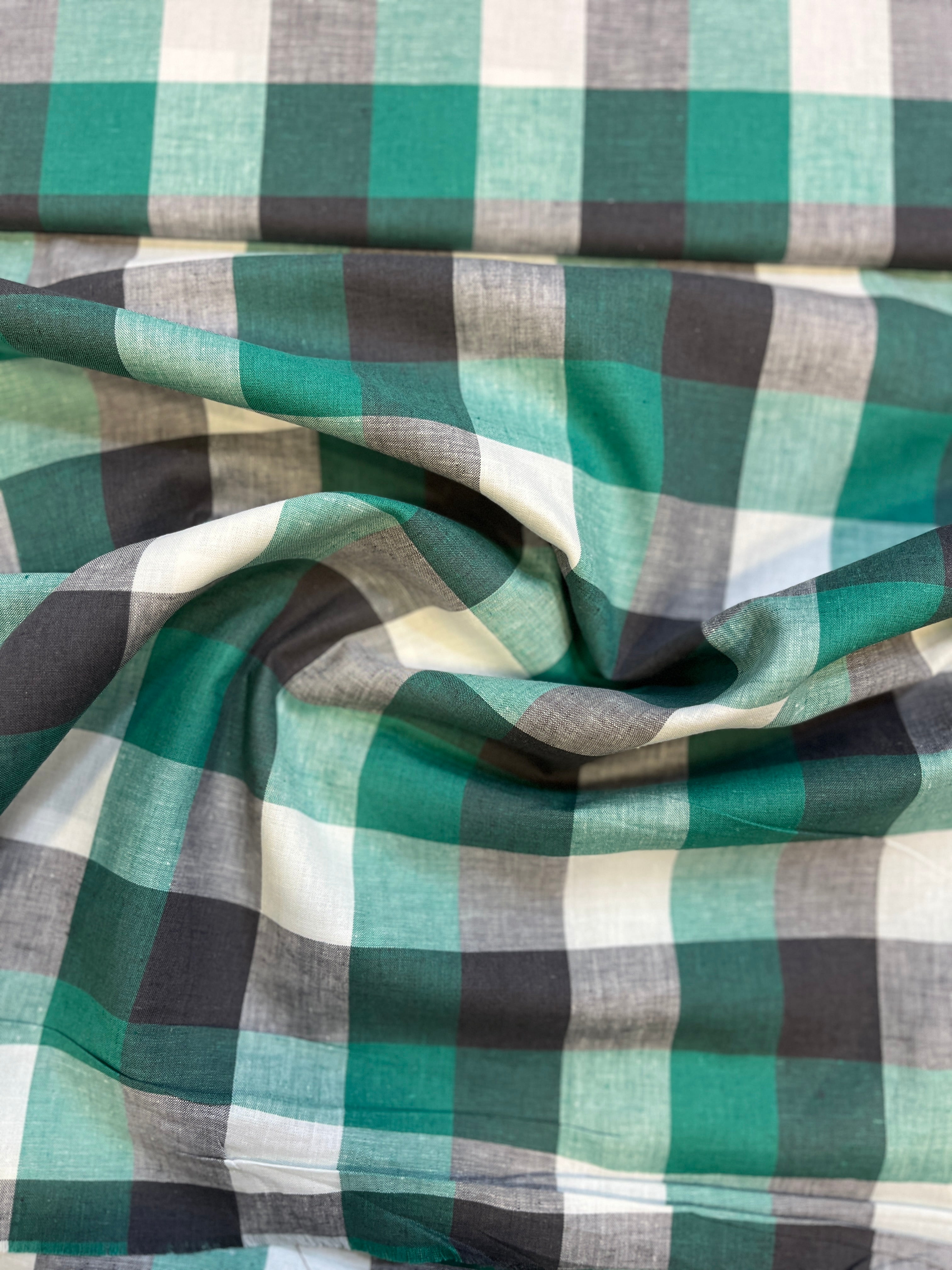 Green 100% Giza Cotton Checks Shirt Fabric